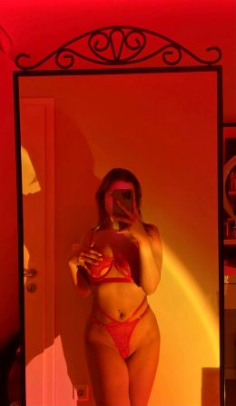 Red Light And My Body Is A Dangerous Combination